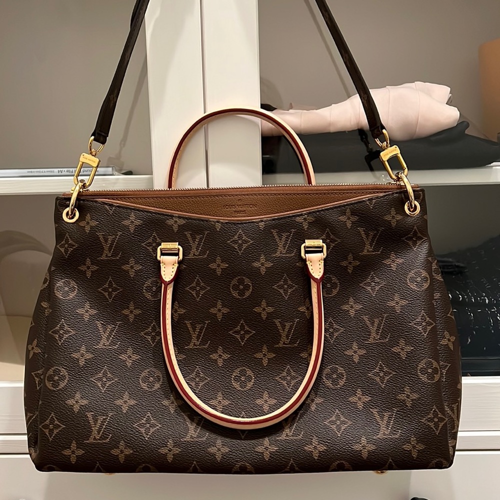 Louis Vuitton Pallas Monogram Havane handbag